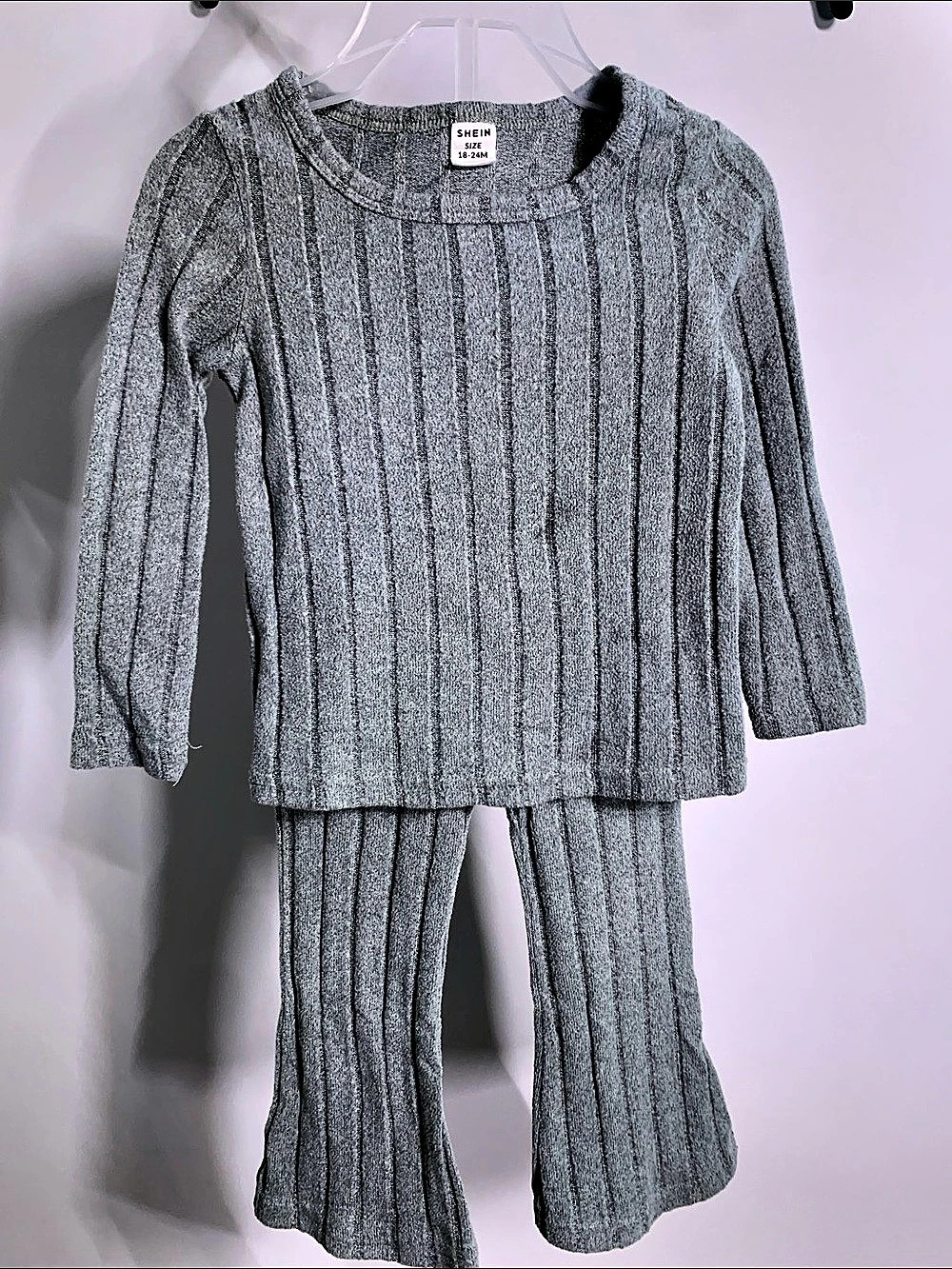 SHEIN Striped Pajama Set in Gray Girls 18-24M